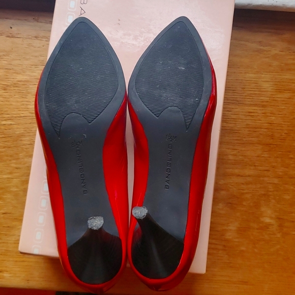 Shoes - Picture 4 of 6